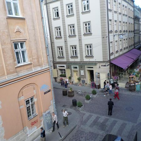 Apartment On Staroievreiska Львов Экстерьер фото